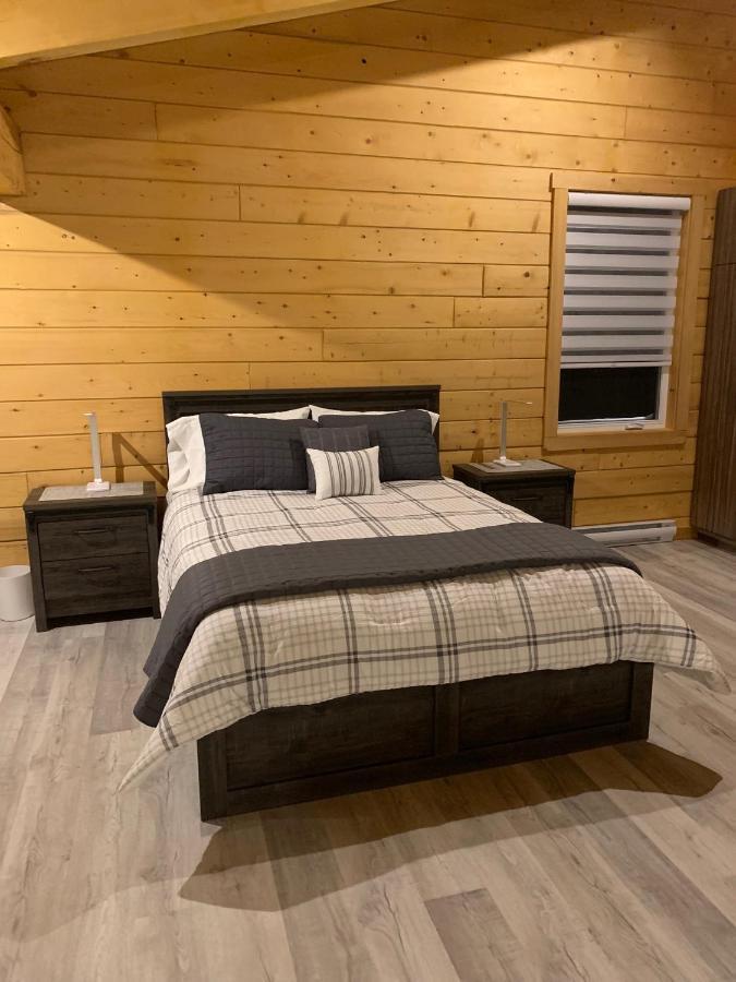 Chalets Domaine Otis Saint-Felix-d'Otis Екстер'єр фото